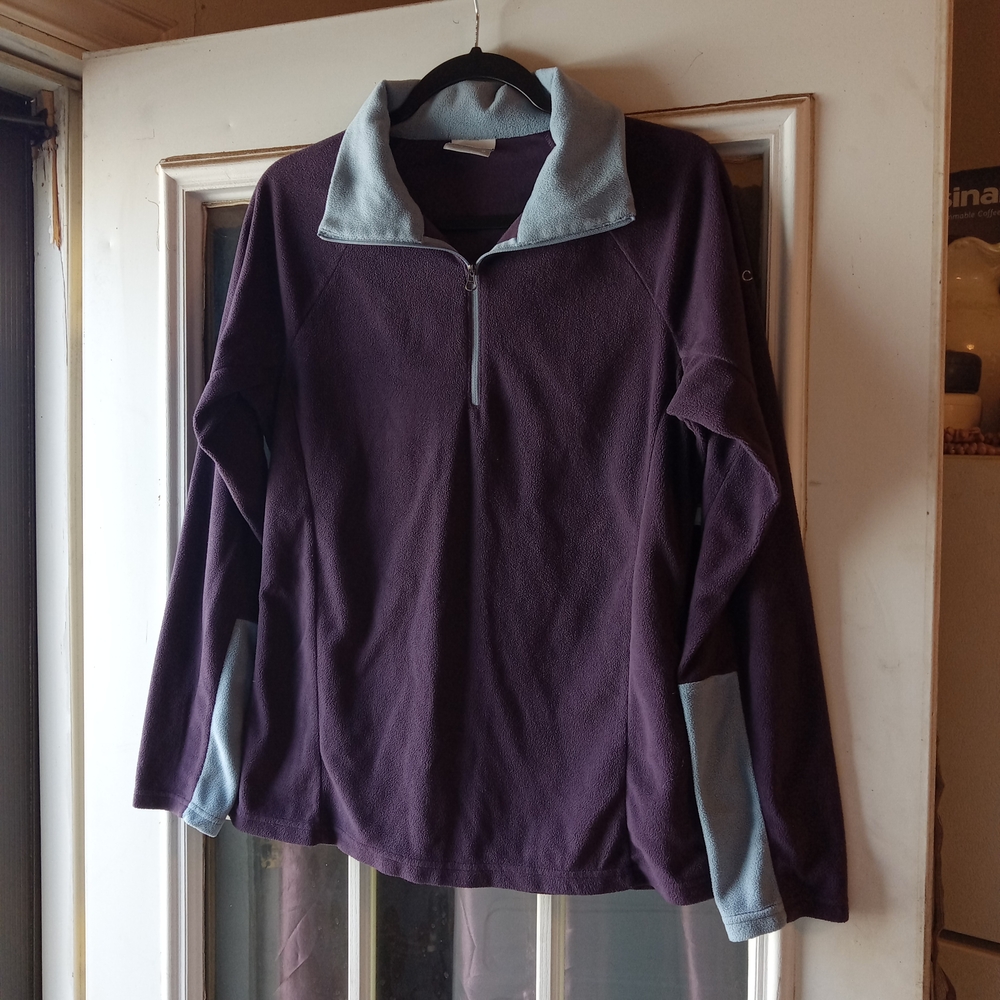 Columbia Women's Purple and Light Blue 1/4 Zip Fleece Pullover